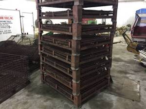 lot 61 image: 1 Heavy Duty Collapsible Wire Cage 53 x 43 x 45 12