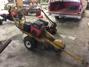 lot 86 image: RayCo Mini Work-Force Stump Grinder