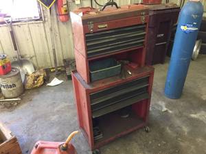 lot 111 image: Homak Rolling Tool Cabinet