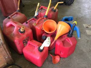 lot 112 image: Group Plastic Gas Cans - Funnels