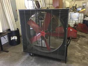 lot 114 image: Large Dayton Fan - 48 Mobile Air Circulator