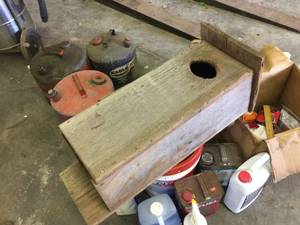 lot 124 image: Wood duck House