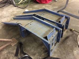 lot 175 image: Pair Petersen Car Ramps