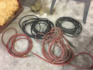 lot 193 image: 4 Sets Air Hose