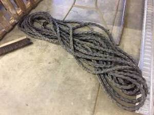 lot 194 image: 80 Rubber Coated Steel Chain