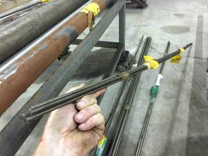 lot 209 image: 14 x 6ft Titanium Rod