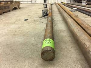 lot 281 image: 1 58 x 9 10 Round Bar 8620 Steel