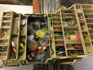 lot 312 image: Tacklebox With LuresVintage