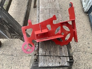 Tractor Squirrel Feeder