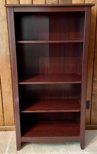 lot 63 image: Delightful Bookcase with Adjustable Shelves