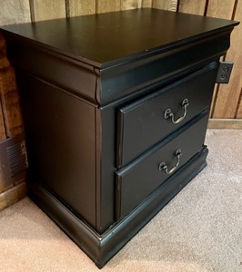 lot 67 image: Classy Black File Cabinet