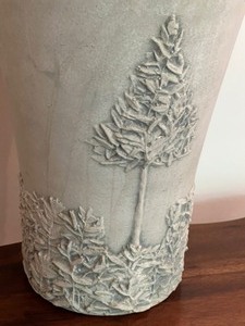 lot 48 image: Burley 10 Garden Topia Planter