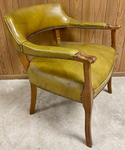 lot 115 image: Vintage Leather Chair with Rivet Details