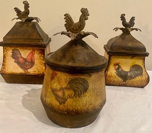 lot 127 image: Rooster Themed Canisters with a Metal Platform Stand