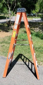 lot 105 image: Werner 6FT Folding Ladder