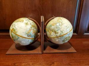lot 5 image: Pair Of Globe Bookends