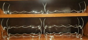 lot 9 image: Six Wine Racks