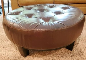 lot 51 image: Pottery barn Leather Or Similar Material Ottoman