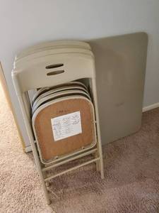 lot 68 image: Folding Card Table With Four Folding Chairs