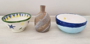 lot 90 image: Three Pieces Of Dcor
