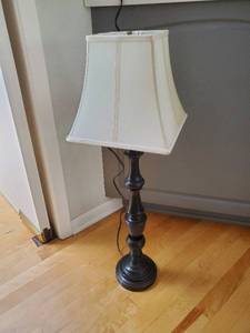 lot 93 image: Pair Of Table Lamps