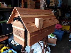 Cedar Covered Mailbox