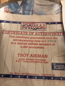 lot 36 image: Sports Impressions Troy Aikman Collectors Edition plate