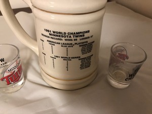 lot 25 image: 1991 World Champions Minnesota Twins Beer Stein and Shot Glasses