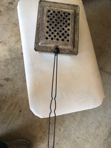 lot 94 image: Campfire Popcorn Popper