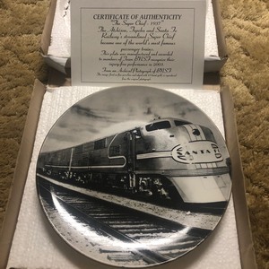 lot 59 image: BNSF Railway Collectible Plate