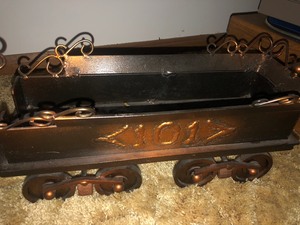 lot 125 image: Vintage Train