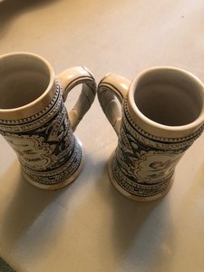lot 132 image: Olympia Beer Mugs