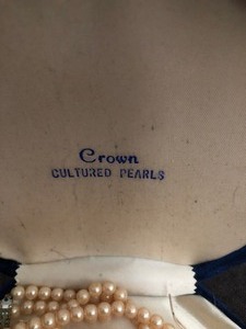 lot 72 image: Crown Cultured Pearls