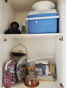 lot 31 image: Contents Of Cabinets