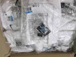 case of 36  new nike mens medium fo...