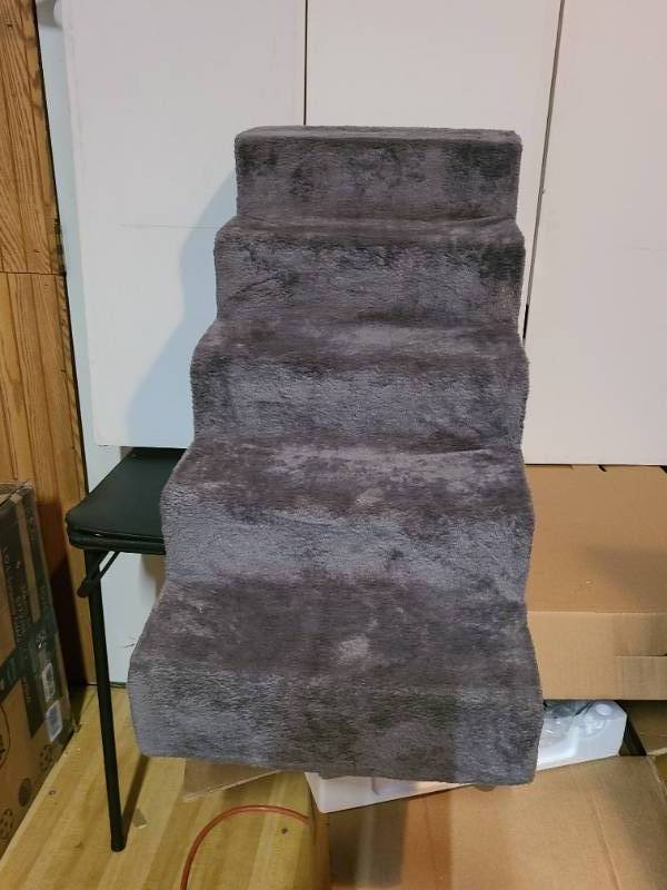 lot 10 image: Best Pet Supplies Foam Pet StepsStairs, Gray Lattice Print, 5-Step (H 22.5)