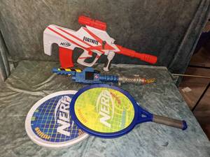 lot 65 image: Nerf Outdoor Toys