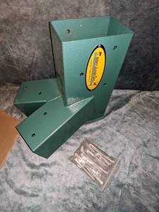 lot 74 image: Eastern Jungle Gym ACC Easy 123 Bracket