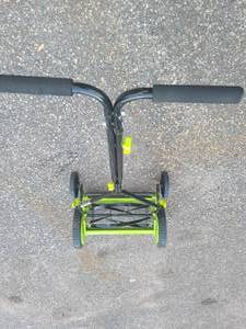 lot 55 image: Sun Joe MJ503M 14-Inch Quad Wheel 9-Position Manual Reel Mower