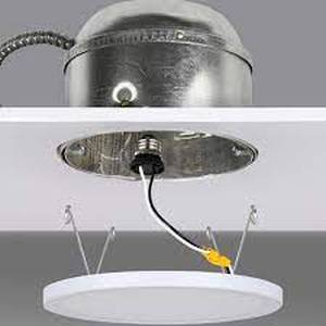 lot 121 image: FEIT LED 7.5 Flat Panel Downlight, 2-pack