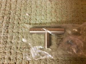12 t- handle cabinet knobs, Chrome, NEW
