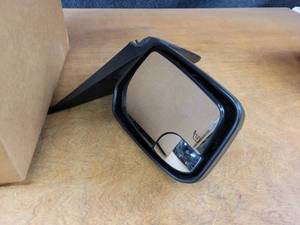 lot 186 image: USED Ford Fusion LH Mirror Assembly