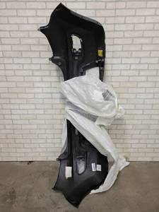 lot 199 image: NOS KIA Soul Rear Bumper Cover - Part No. KI1100165PP