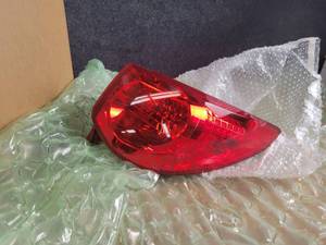 lot 377 image: USED 2011 GMC Traverse Taillight Assembly