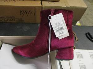 Delilah burgundy size 7.5 Womens B...