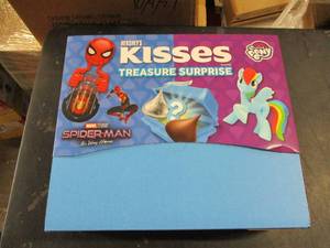 Hersheys Kisses Treasure Surprise ...
