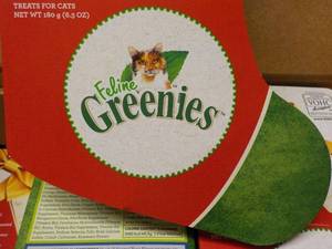 case of 12 - 6.3 oz Pkgs Feline Gre...