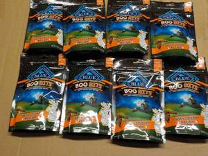 8 - 4.5 oz Bags Blue Boo Bits Dog T...