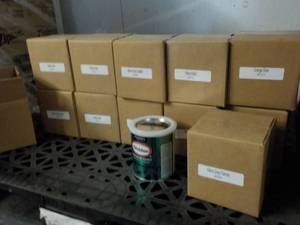 24 Quarts Glidden Eggshell Paint- v...