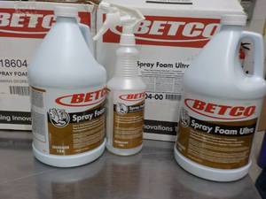 2 Gallon Jugs Betco Spray Foam Ultr...